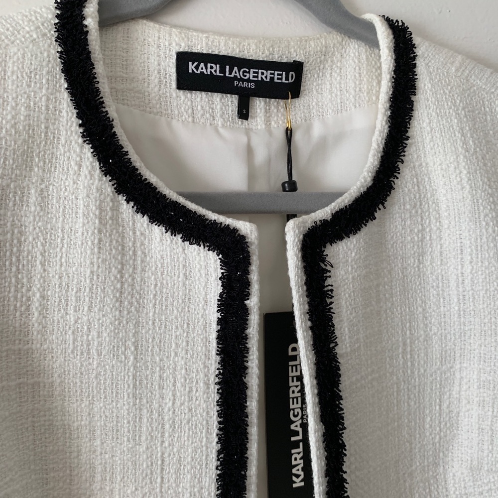 Cropped White Classic Lagerfeld Jacket